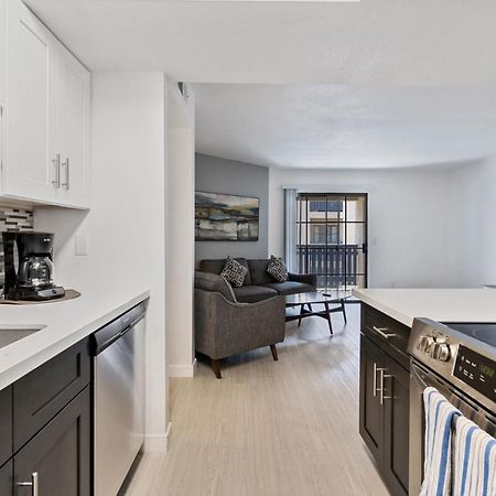 Newly Renovated 2Br Apartment W Pool By Stay Gia 凤凰城 外观 照片